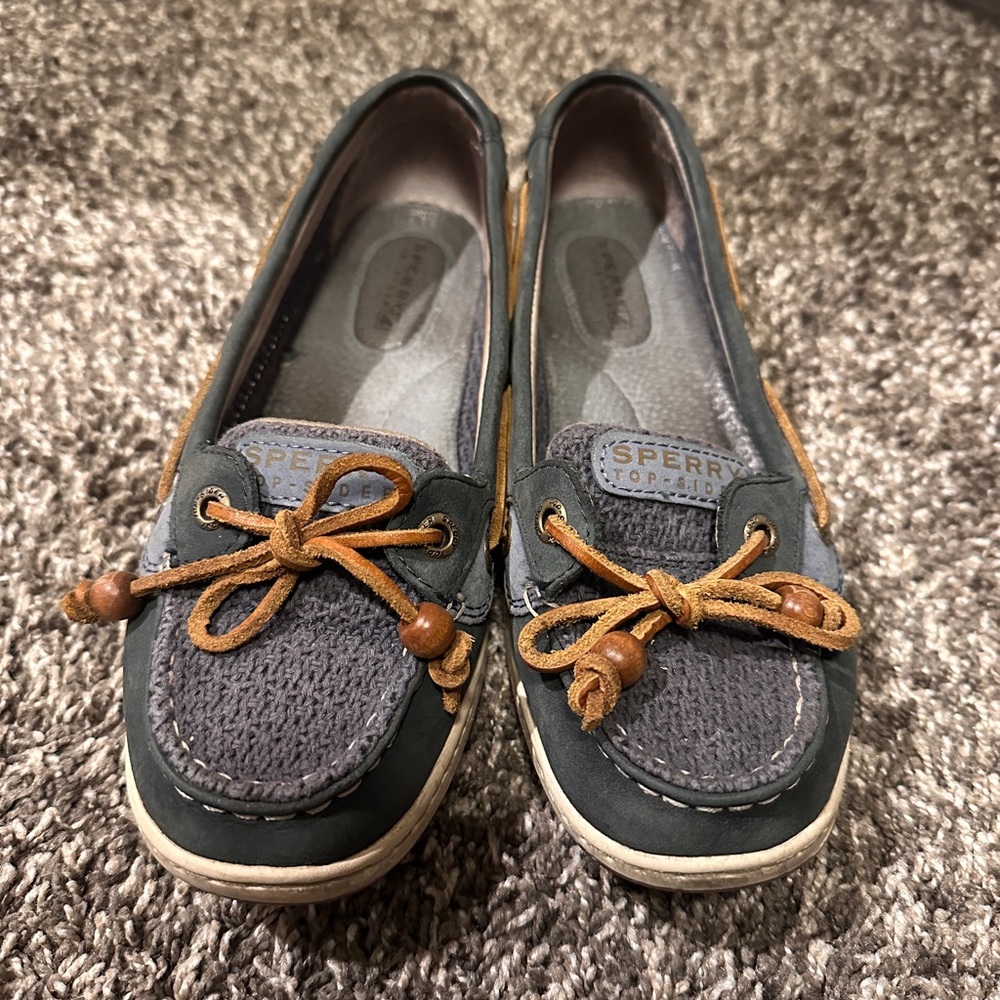 Sperry Women’s Size 6